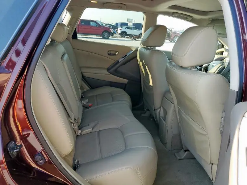 2014 NISSAN MURANO S  