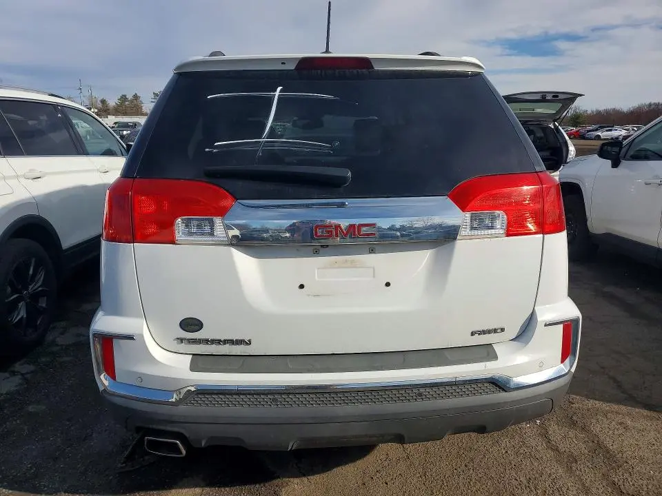 2017 GMC TERRAIN SLT  
