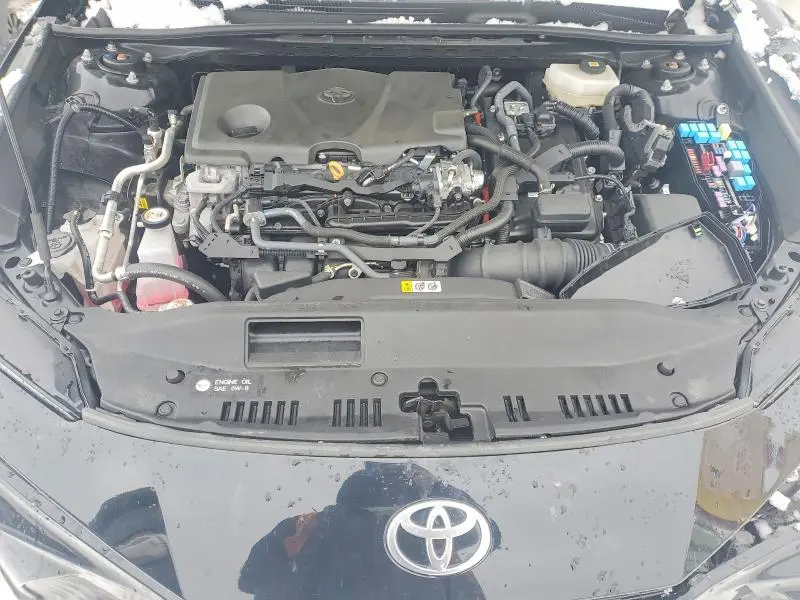 2025 TOYOTA CAMRY   