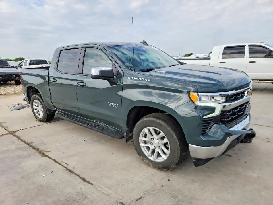 2025 CHEVROLET SILVERADO C1500 LT  
