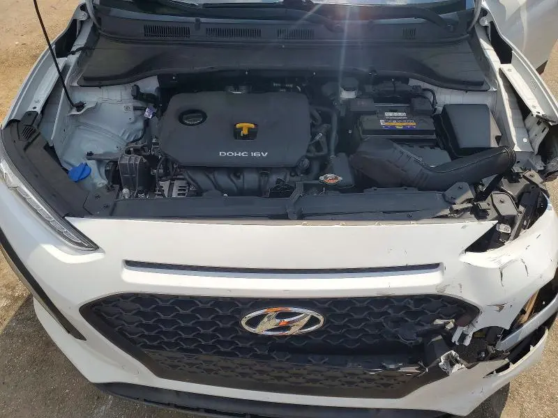 2020 HYUNDAI KONA SE  