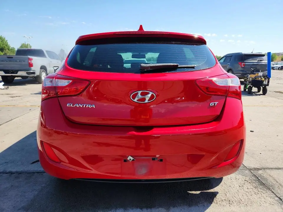 2013 HYUNDAI ELANTRA GT BASE  