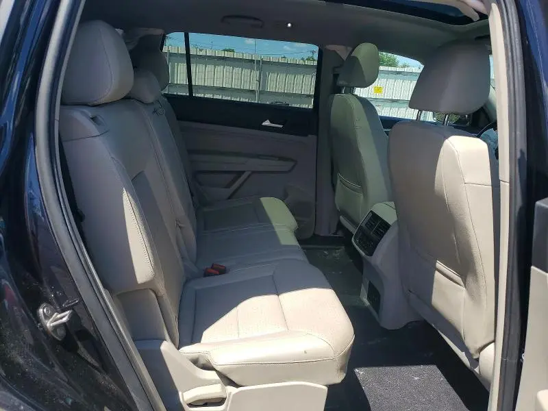 2021 VOLKSWAGEN ATLAS SE  