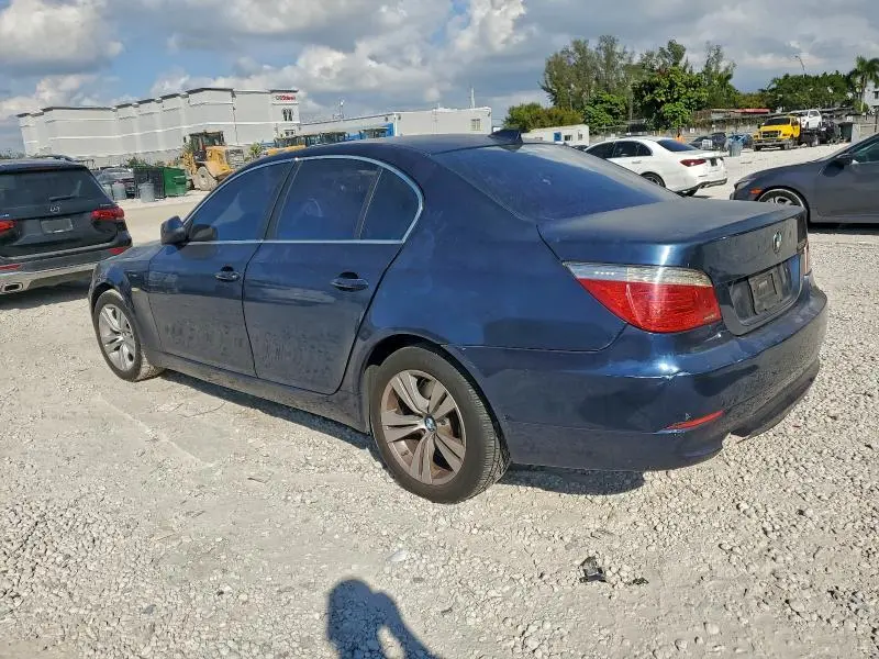 2010 BMW 528 I  