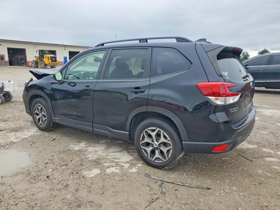 2019 SUBARU FORESTER PREMIUM  