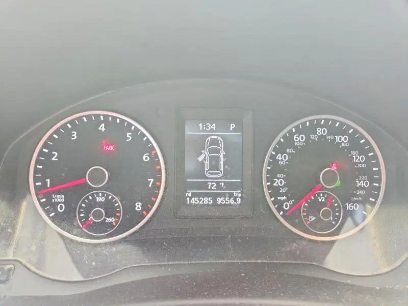 2017 VOLKSWAGEN TIGUAN S  