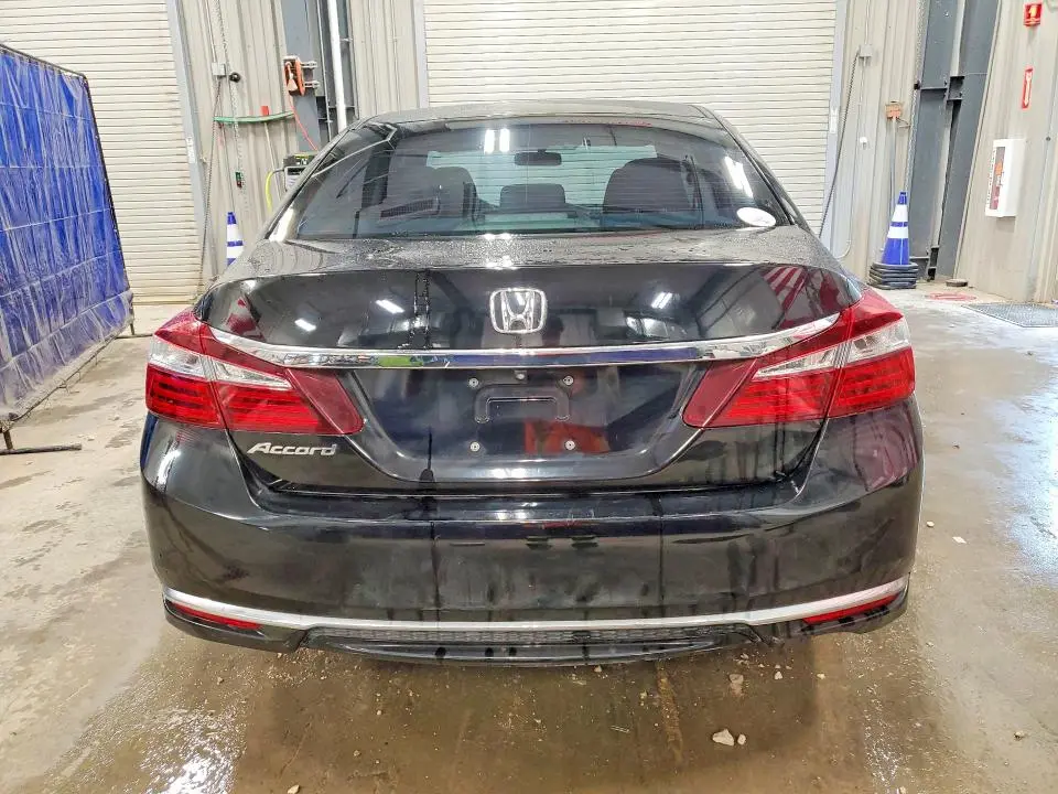 2016 HONDA ACCORD LX  