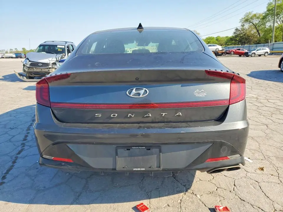 2022 HYUNDAI SONATA SEL  