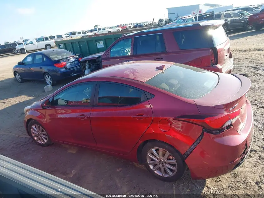 2014 HYUNDAI ELANTRA SE