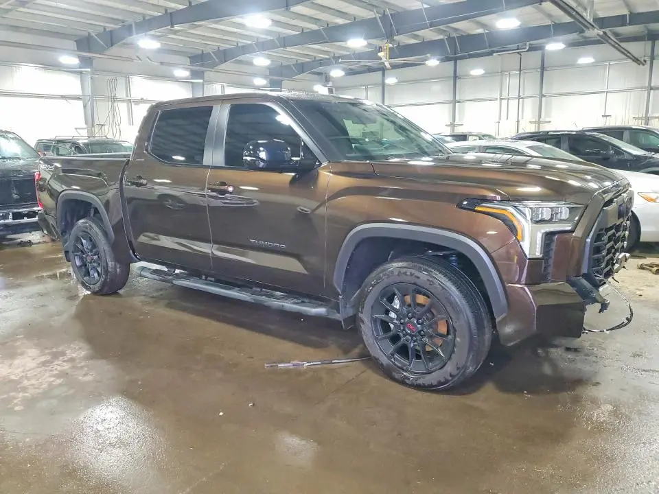 2025 TOYOTA TUNDRA LIMITED  