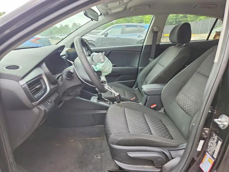 2023 KIA RIO S  