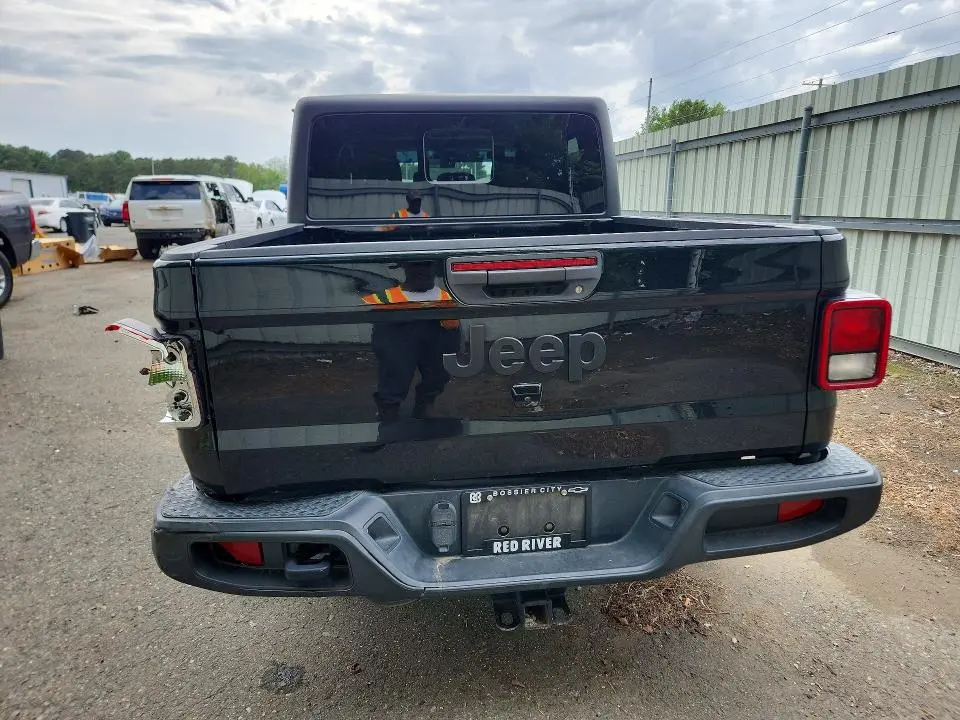2023 JEEP GLADIATOR SPORT  