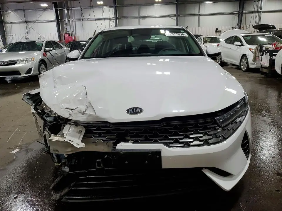 2021 KIA K5 LXS  