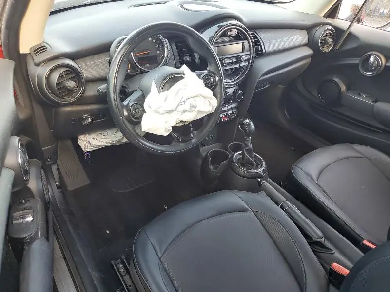 2016 MINI COOPER   