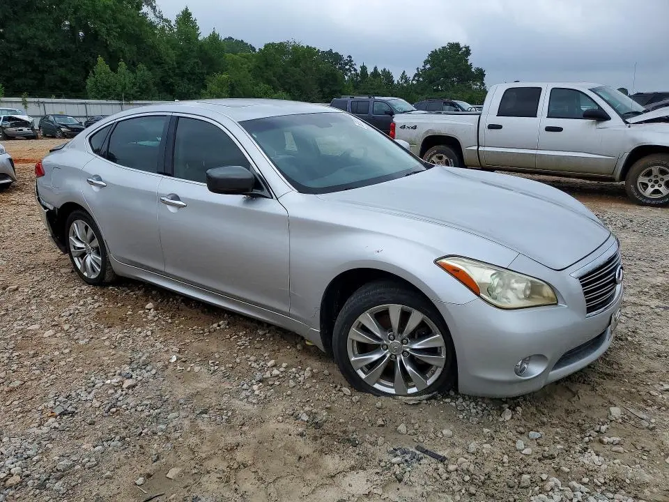 2012 INFINITI M37 X  