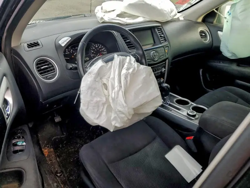 2015 NISSAN PATHFINDER S  