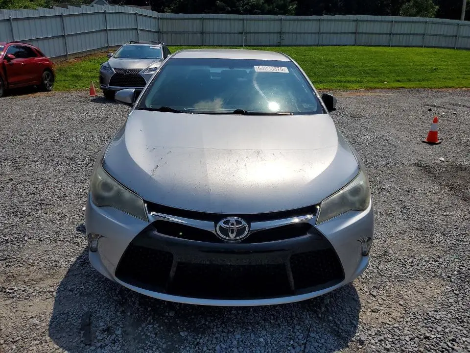 2017 TOYOTA CAMRY SE  