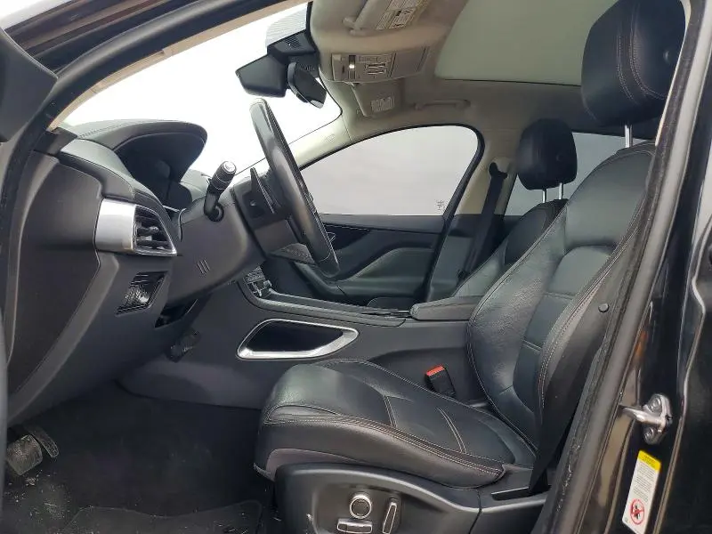 2020 JAGUAR F-PACE PRESTIGE 25T