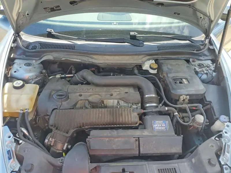 2011 VOLVO C70 T5  