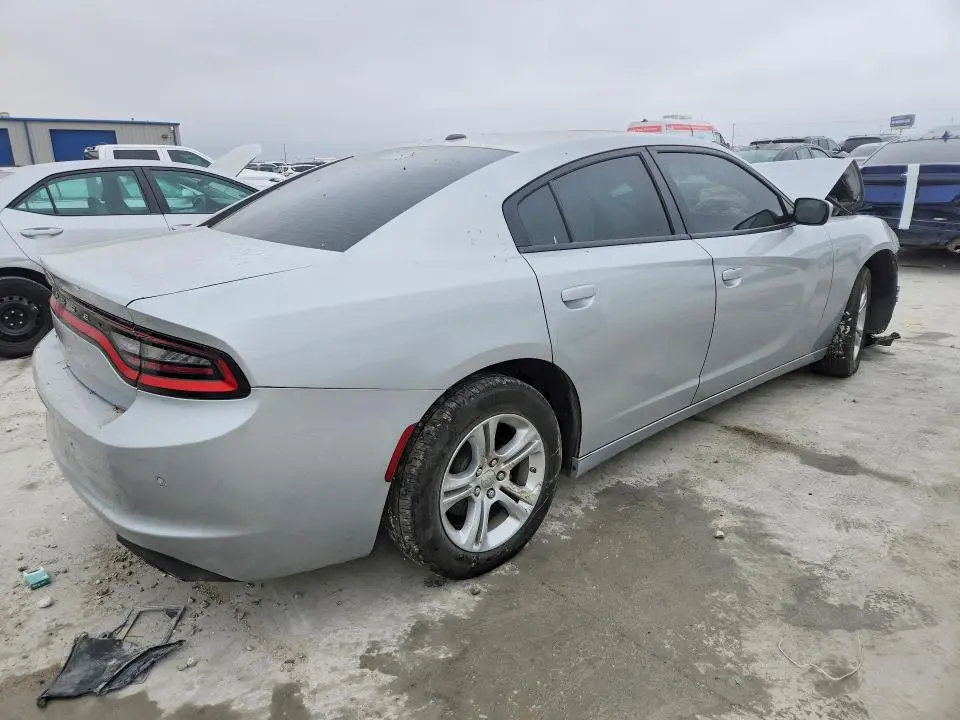 2022 DODGE CHARGER SXT  