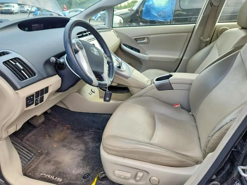 2015 TOYOTA PRIUS FOUR  