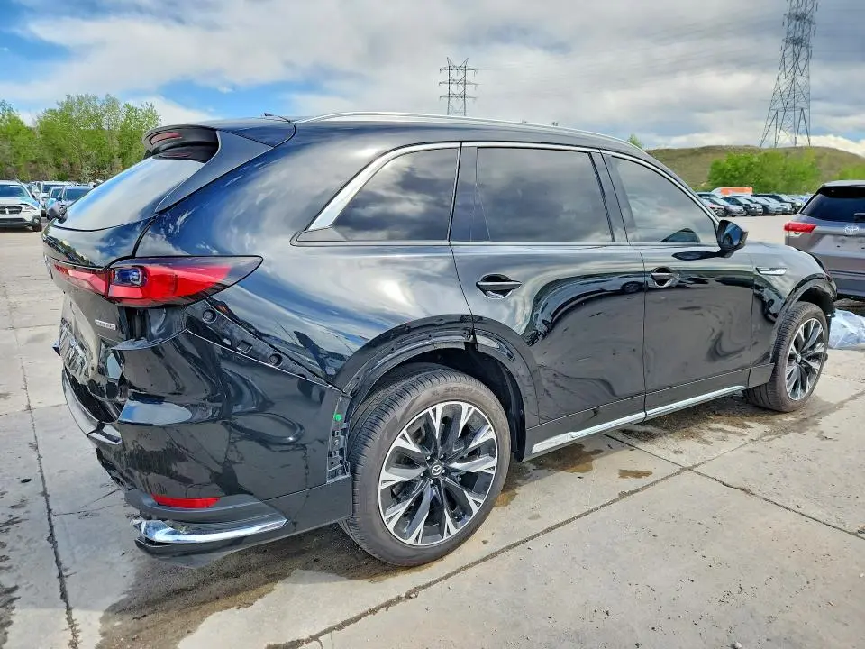 2024 MAZDA CX-90   