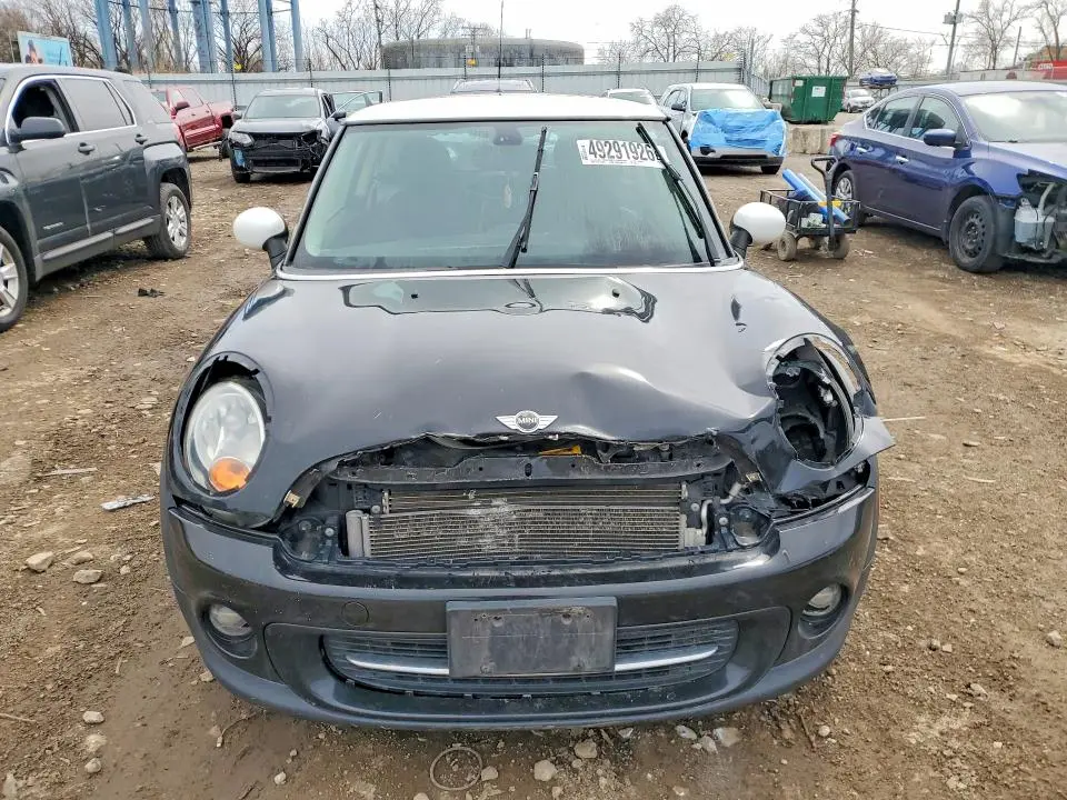 2013 MINI COOPER   