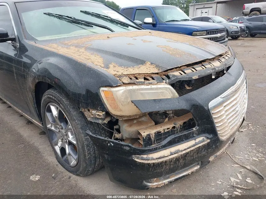 2012 CHRYSLER 300 LIMITED