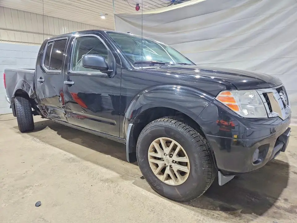 2018 NISSAN FRONTIER SV  