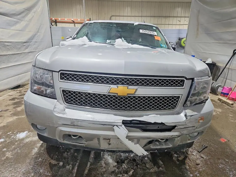 2013 CHEVROLET SUBURBAN K1500 LTZ  