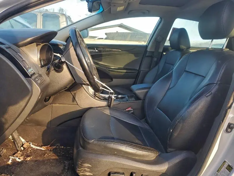 2011 HYUNDAI SONATA SE  