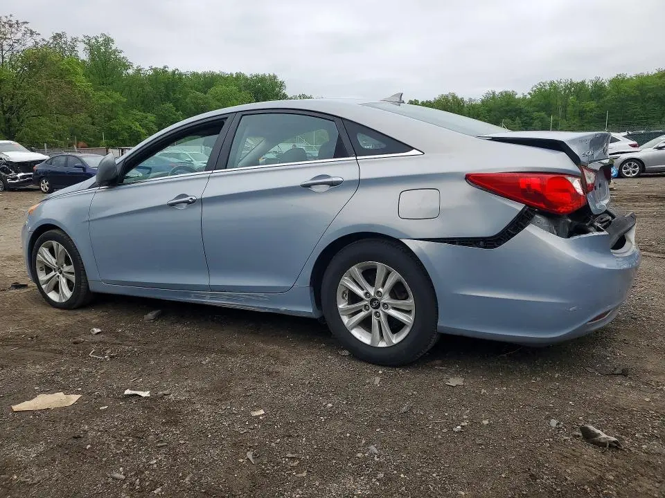 2013 HYUNDAI SONATA GLS  