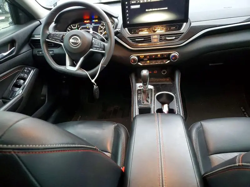2023 NISSAN ALTIMA SR  