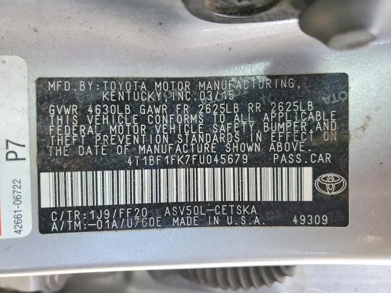 2015 TOYOTA CAMRY SE  