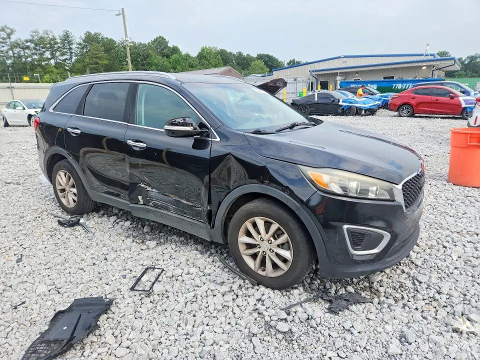 2017 KIA SORENTO LX V6  
