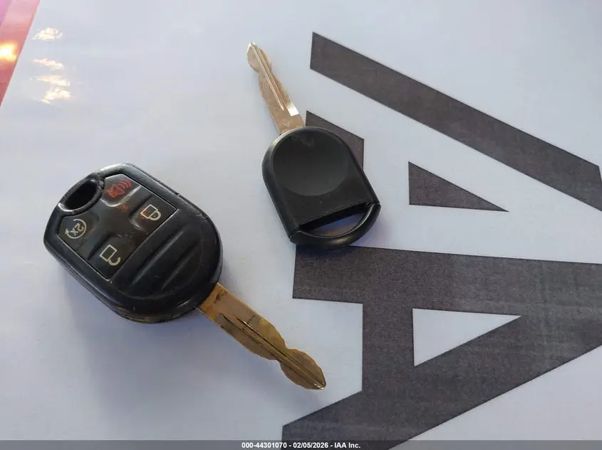 2015 FORD F-250 LARIAT