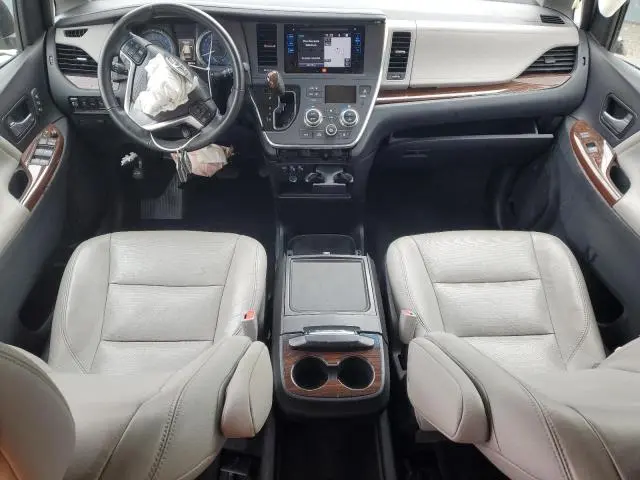 2015 TOYOTA SIENNA XLE  