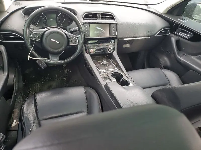 2017 JAGUAR F-PACE PREMIUM  