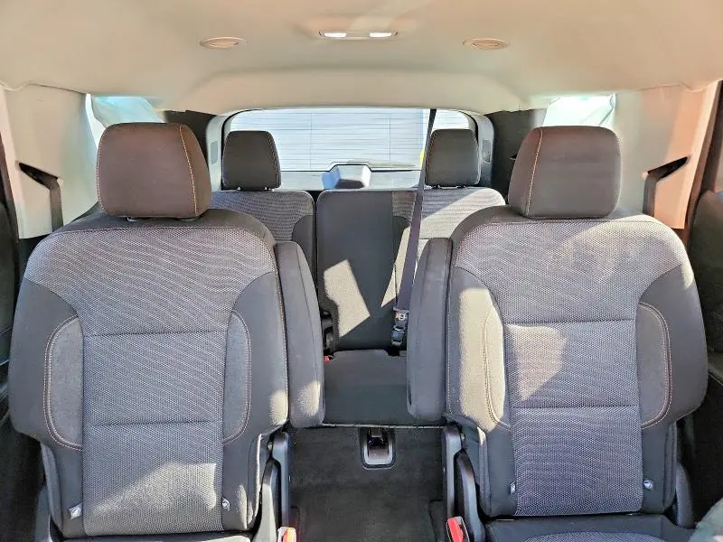 2019 CHEVROLET TRAVERSE LT  