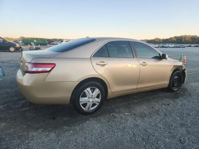 2011 TOYOTA CAMRY BASE  
