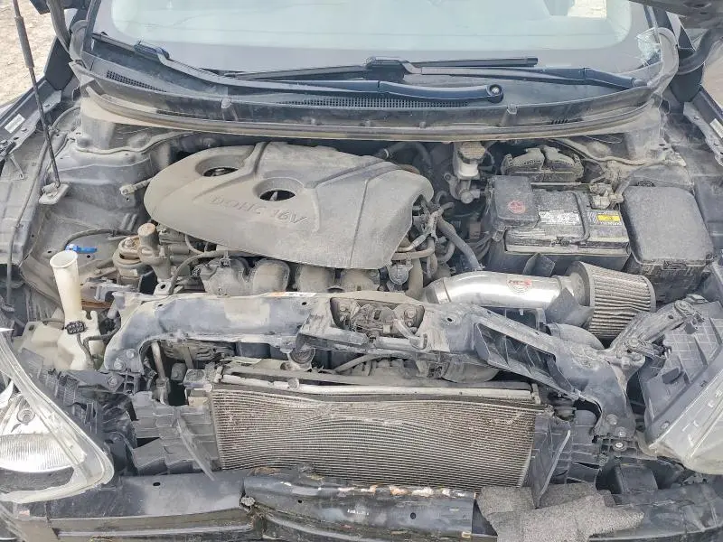 2013 HYUNDAI ELANTRA GT BASE  
