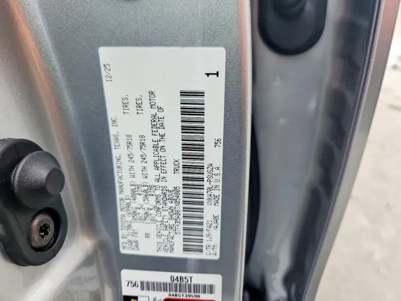 2026 TOYOTA TUNDRA SR  