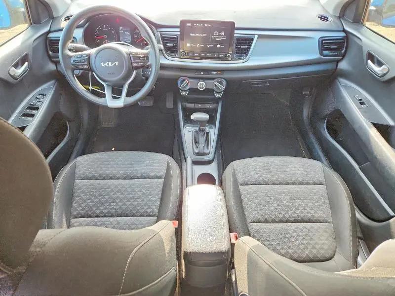 2022 KIA RIO S  