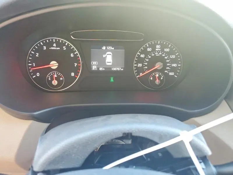 2019 KIA SORENTO LX V6  