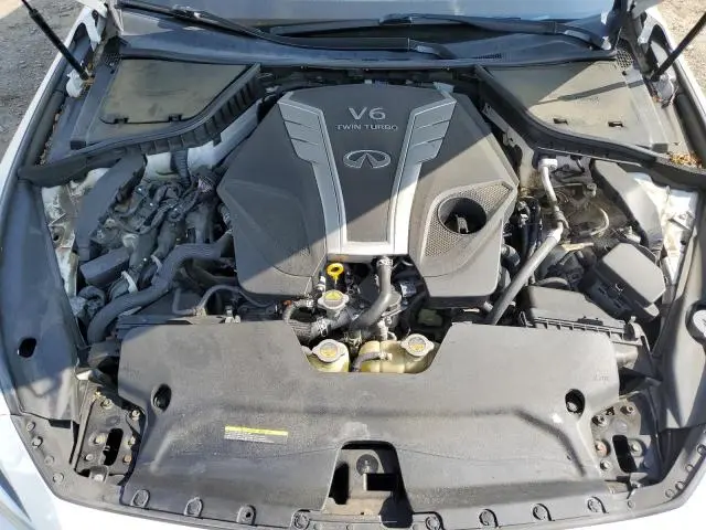 2018 INFINITI Q50 LUXE  