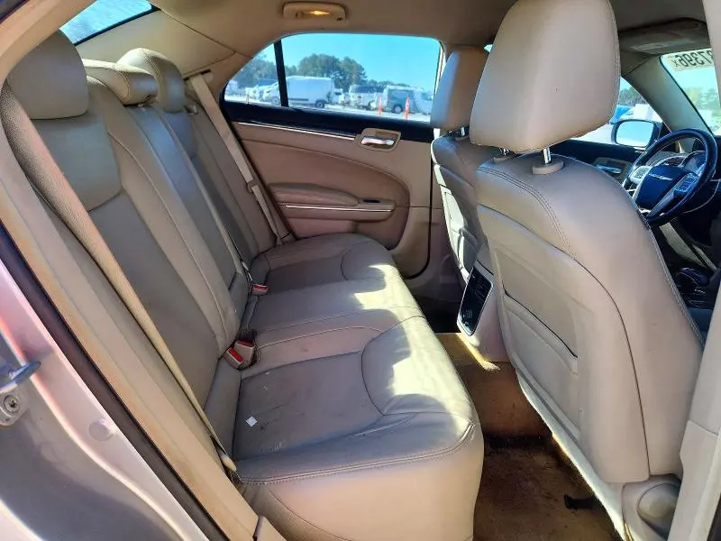 2013 CHRYSLER 300   