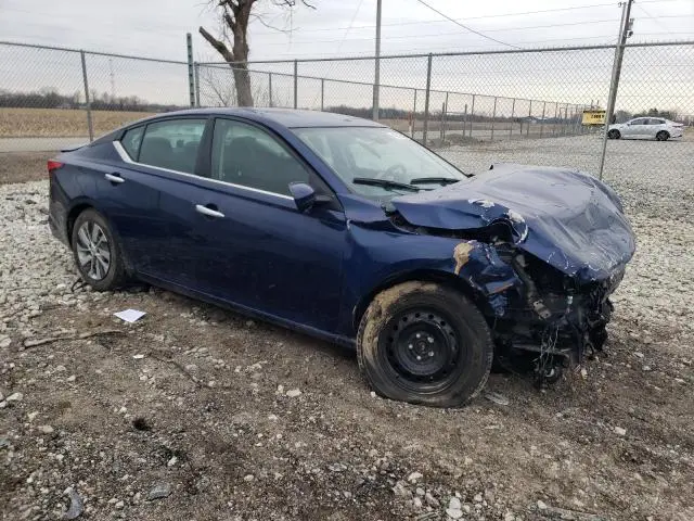 2022 NISSAN ALTIMA S  