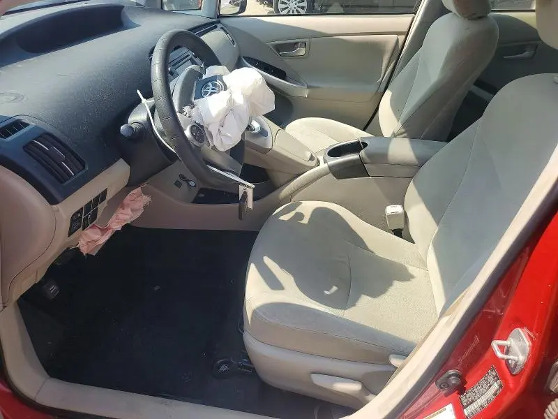 2013 TOYOTA PRIUS TWO  