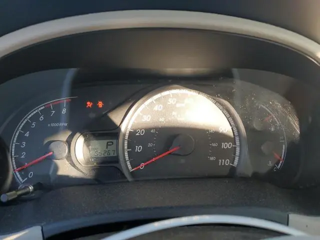 2013 TOYOTA SIENNA LE  