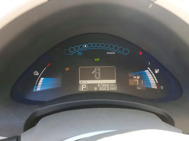 2012 NISSAN LEAF SV  